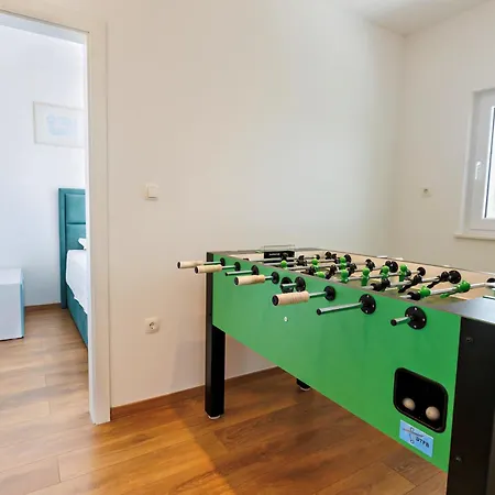 Vila Trapezium - Private Heated Pool & Table Soccer *