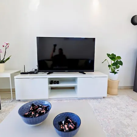 Trapezium - Private Heated Pool & Table Soccer *